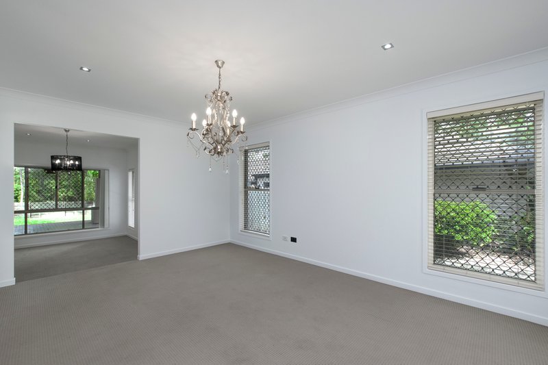 Photo - 1 Waterhousia Crescent, Brookwater QLD 4300 - Image 11