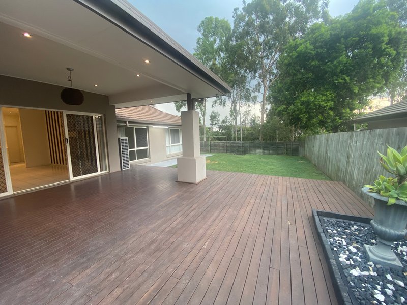 Photo - 1 Waterhousia Crescent, Brookwater QLD 4300 - Image 16