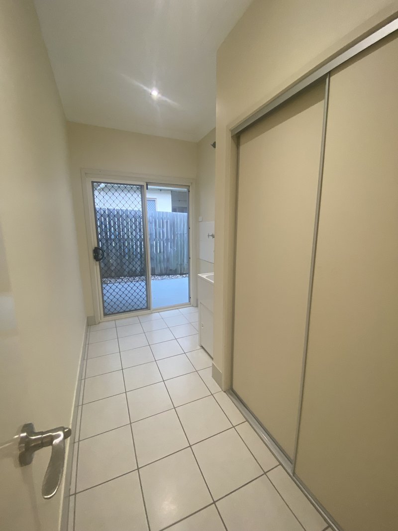 Photo - 1 Waterhousia Crescent, Brookwater QLD 4300 - Image 18