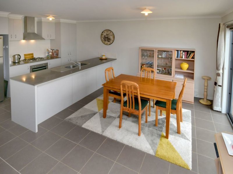 Photo - 1 Waters Way, St Leonards VIC 3223 - Image 7