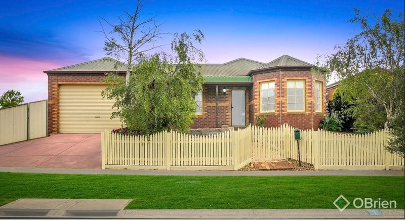 Photo - 1 Waterside Close, Hoppers Crossing VIC 3029 - Image 1