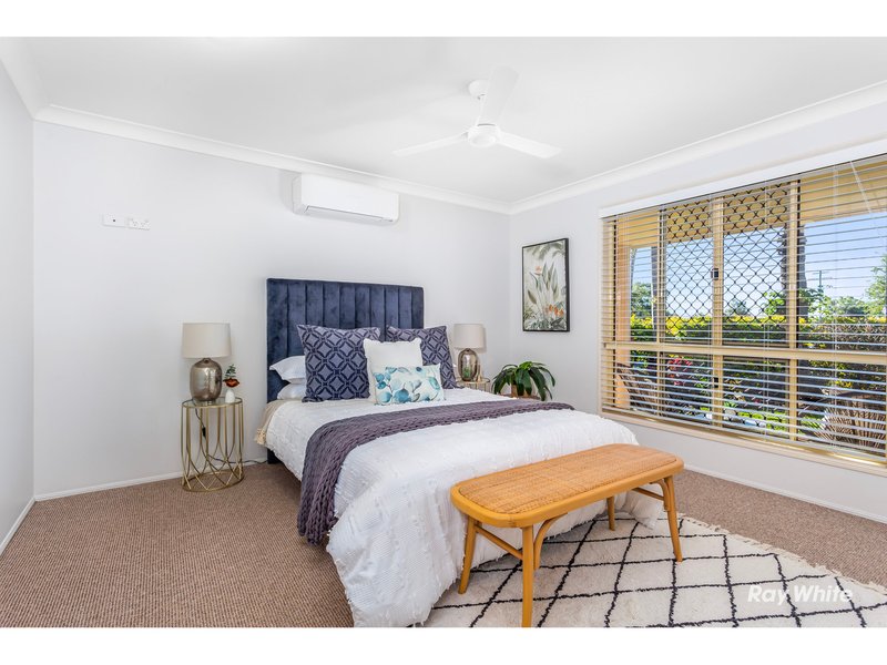 Photo - 1 Waterview Drive, Lammermoor QLD 4703 - Image 12