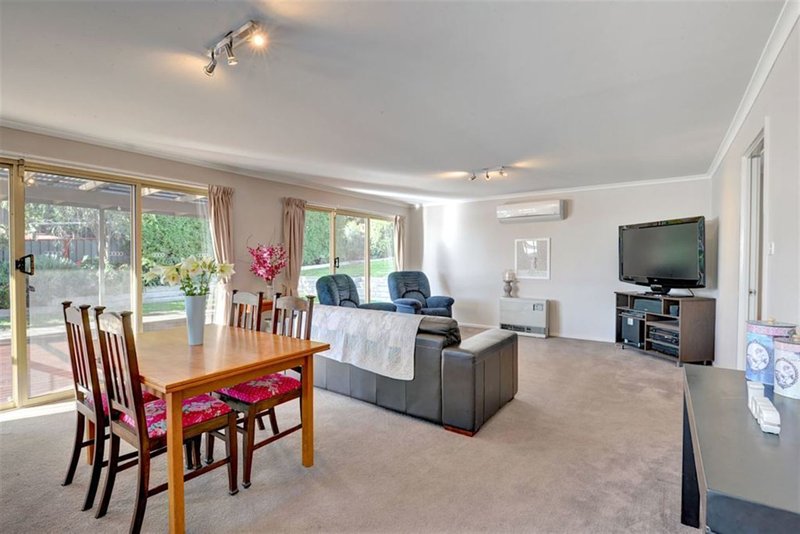 Photo - 1 Watson Drive, Ballarat VIC 3350 - Image 10