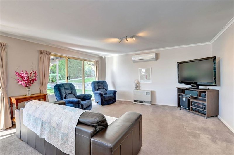 Photo - 1 Watson Drive, Ballarat VIC 3350 - Image 11