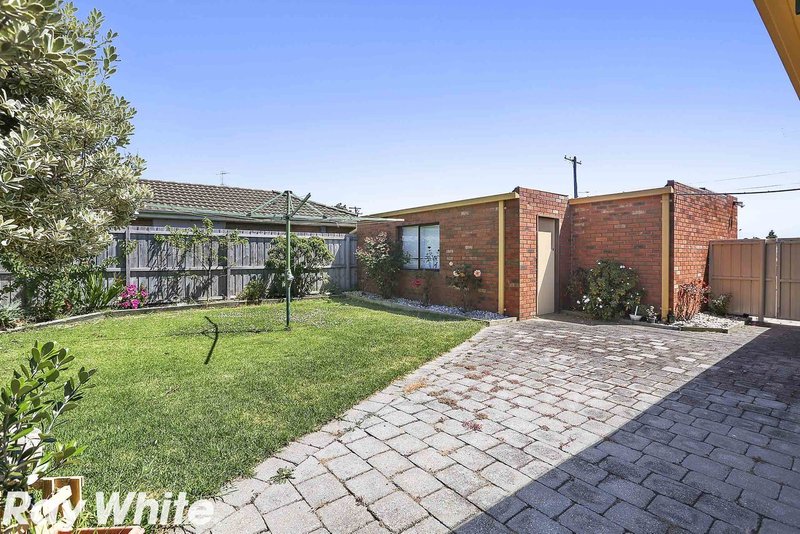 Photo - 1 Wattle Place, Corio VIC 3214 - Image 10