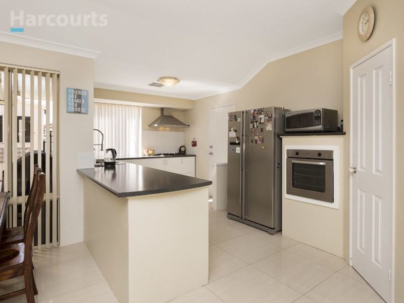 Photo - 1 Wayford Circle, Hocking WA 6065 - Image 14