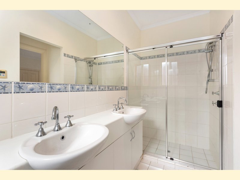Photo - 1 Waymouth Avenue, Glandore SA 5037 - Image 10