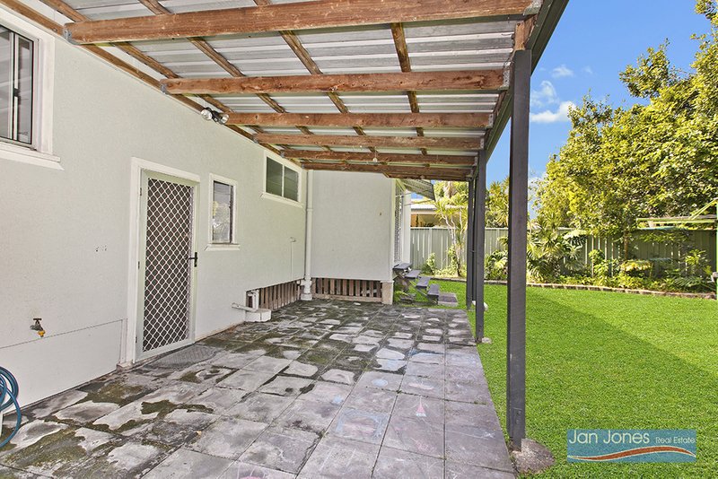 Photo - 1 Weaber Street, Clontarf QLD 4019 - Image 17