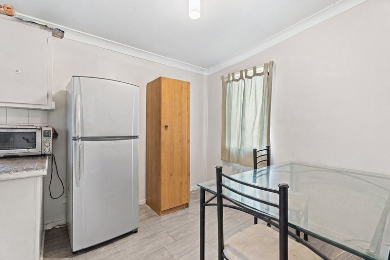Photo - 1 Weddell Avenue, Tregear NSW 2770 - Image 5