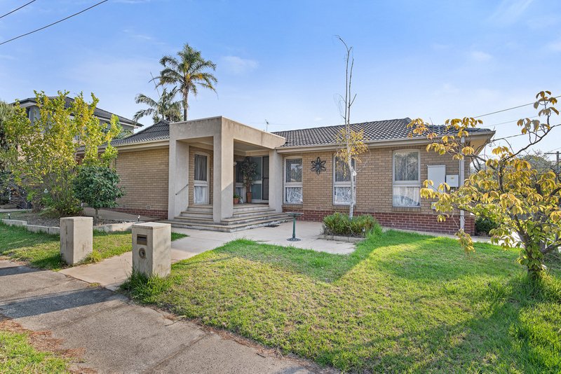 1 Wedge Court, Glen Waverley VIC 3150