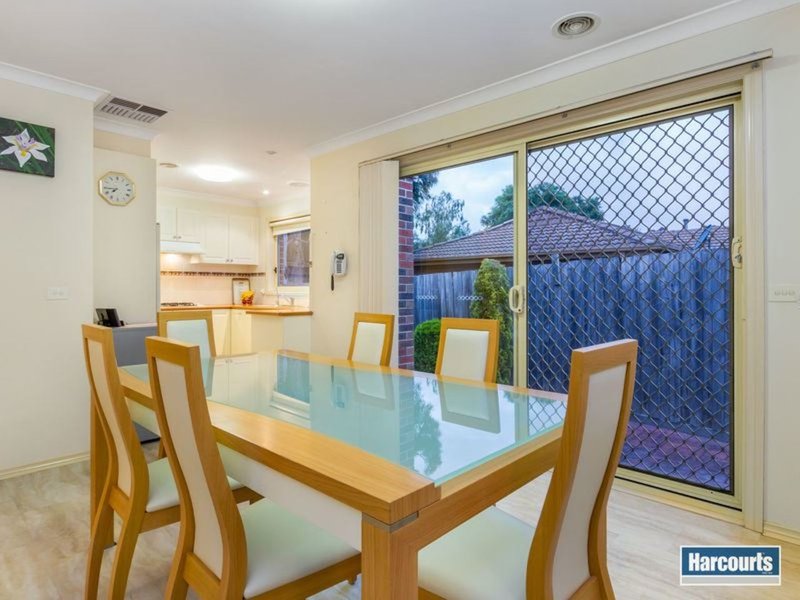 Photo - 1 Weeks Close, Rowville VIC 3178 - Image 2