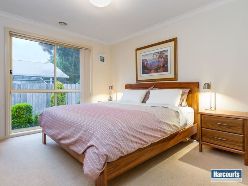 Photo - 1 Weeks Close, Rowville VIC 3178 - Image 8