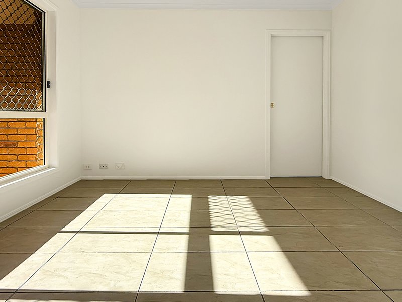 Photo - 1 Wentworth Place, Narangba QLD 4504 - Image 3