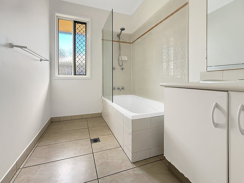 Photo - 1 Wentworth Place, Narangba QLD 4504 - Image 10