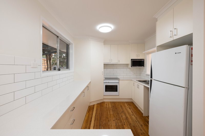 Photo - 1 Wessex Street, Harristown QLD 4350 - Image 4