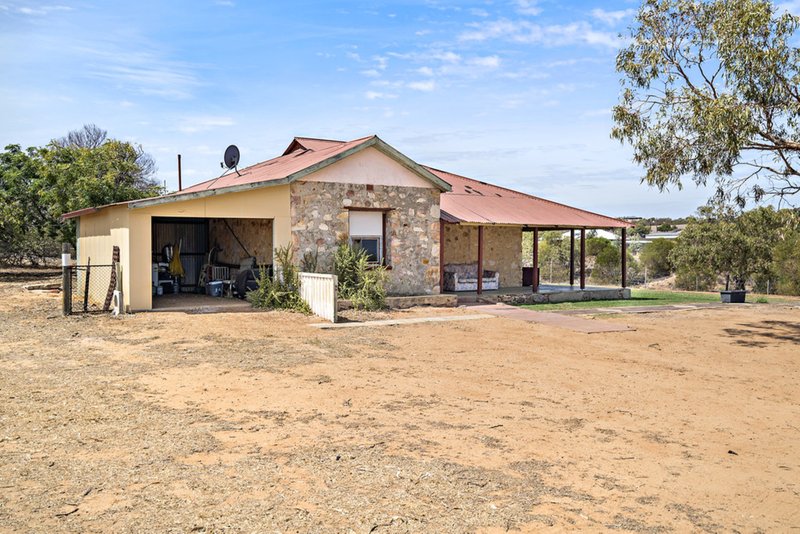 Photo - 1 Westlake Place, White Peak WA 6532 - Image 3