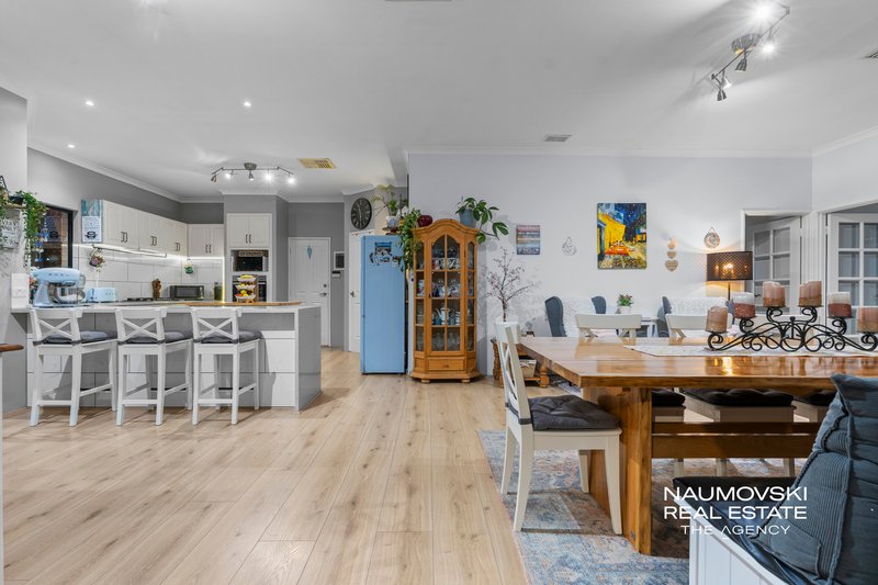 Photo - 1 Whistler Court, Ellenbrook WA 6069 - Image 3