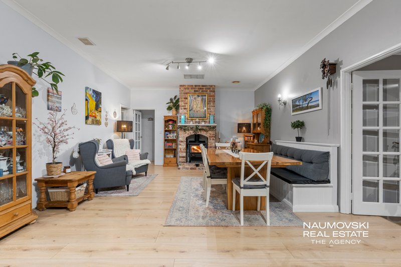 Photo - 1 Whistler Court, Ellenbrook WA 6069 - Image 5