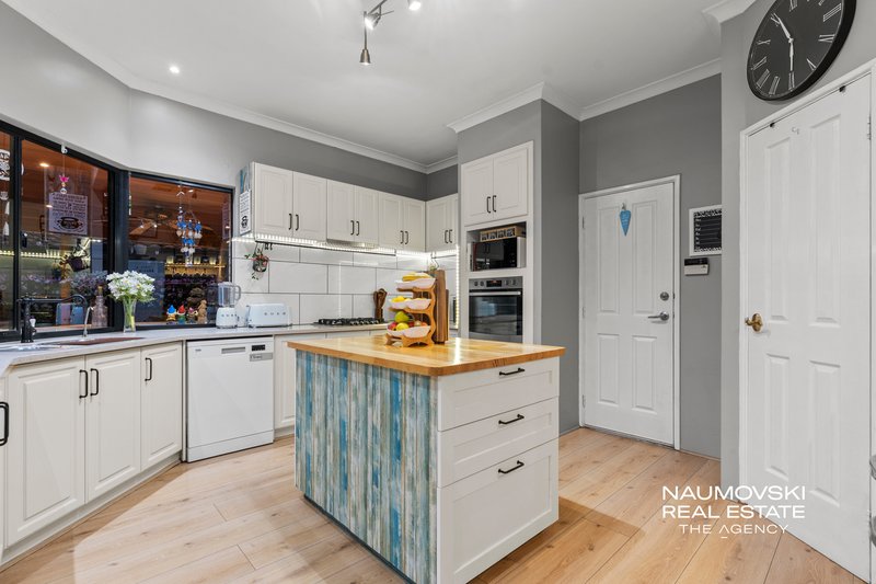 Photo - 1 Whistler Court, Ellenbrook WA 6069 - Image 9