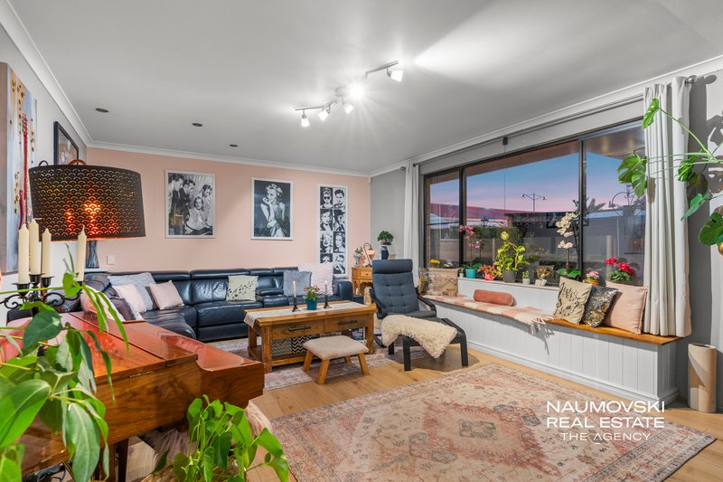 Photo - 1 Whistler Court, Ellenbrook WA 6069 - Image 11