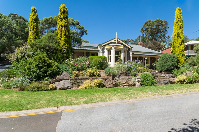 1 Whistler Grove, Flagstaff Hill SA 5159