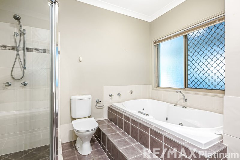 Photo - 1 White Cedar Place, Narangba QLD 4504 - Image 10