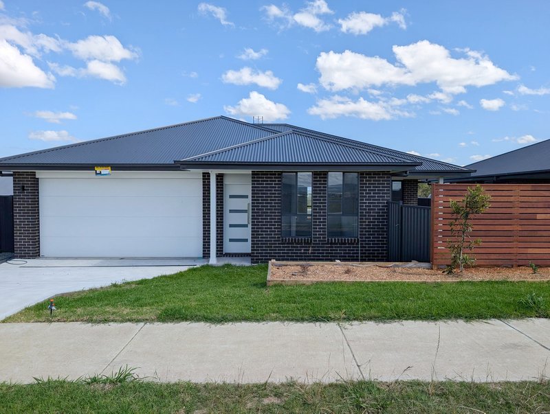 Photo - 1 Wickersley Street, Farley NSW 2320 - Image 18