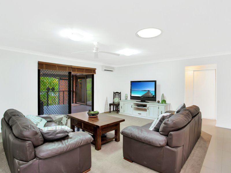 Photo - 1 William Hollindale Court, Worongary QLD 4213 - Image 12