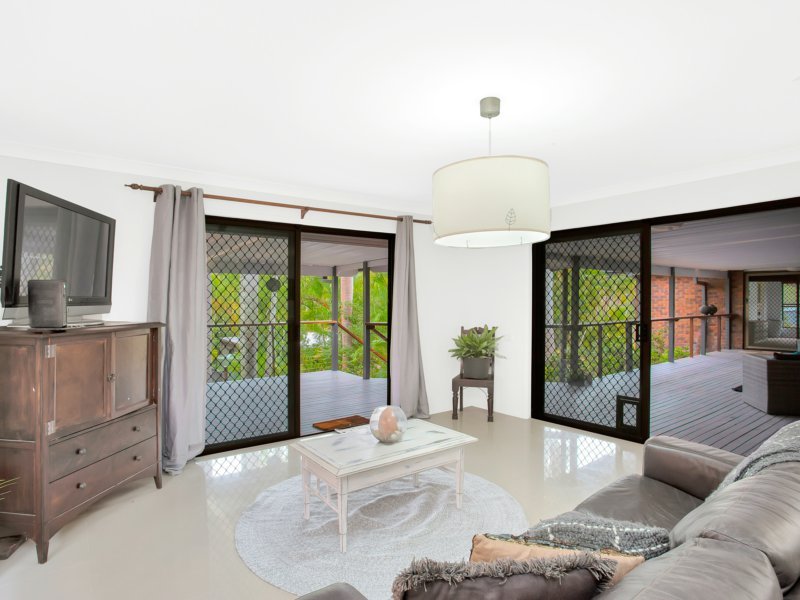 Photo - 1 William Hollindale Court, Worongary QLD 4213 - Image 13