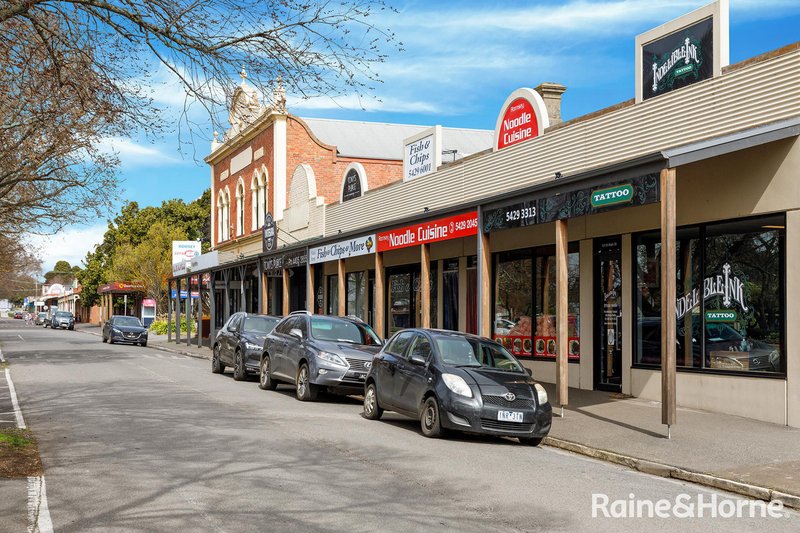 Photo - 1 William Street, Romsey VIC 3434 - Image 7