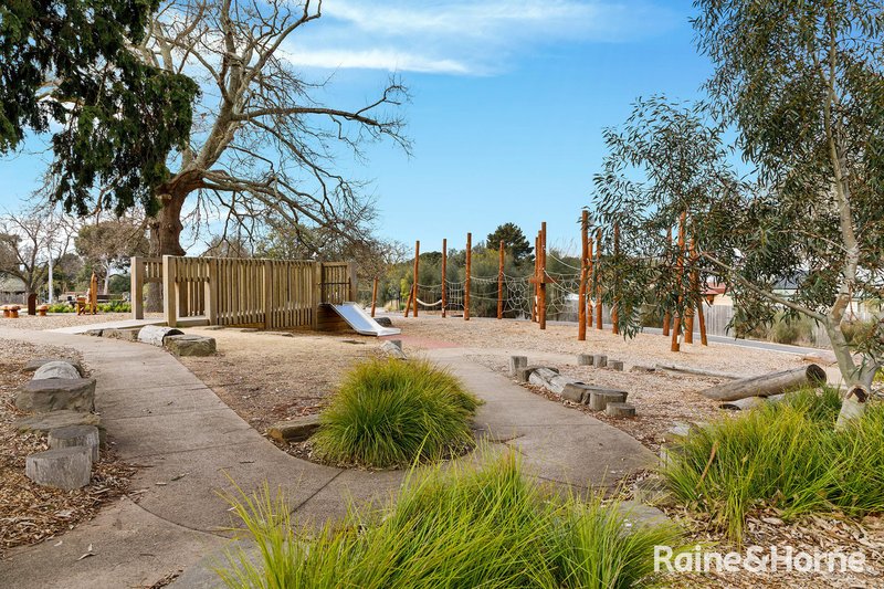 Photo - 1 William Street, Romsey VIC 3434 - Image 12