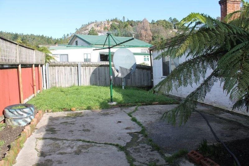 Photo - 1 Williams Avenue, Queenstown TAS 7467 - Image 17