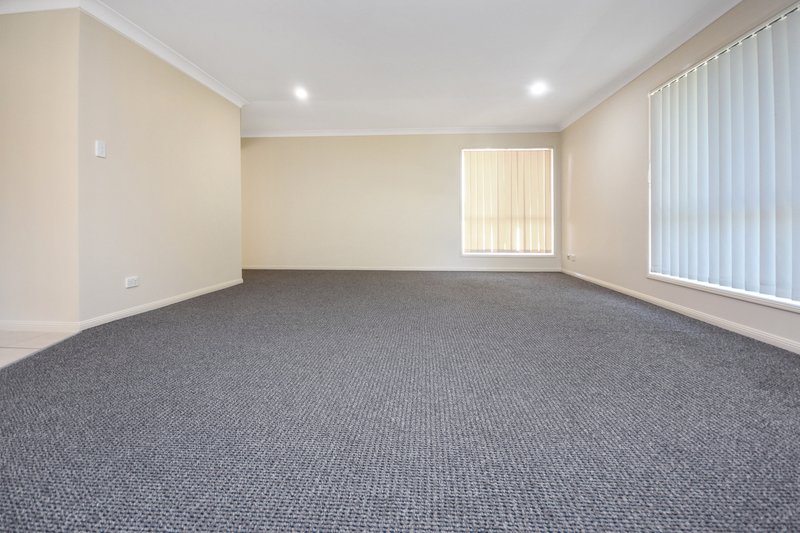 Photo - 1 Willowleaf Circuit, Upper Caboolture QLD 4510 - Image 7