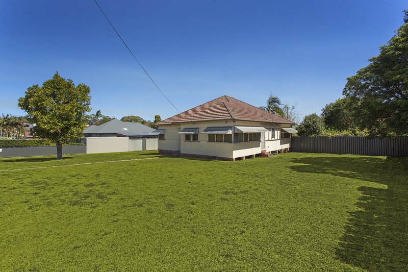 Photo - 1 Wills Road, Woolooware NSW 2230 - Image 7