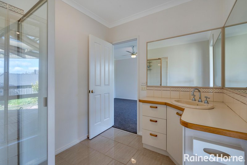 Photo - 1 Wimera Close, Romsey VIC 3434 - Image 13