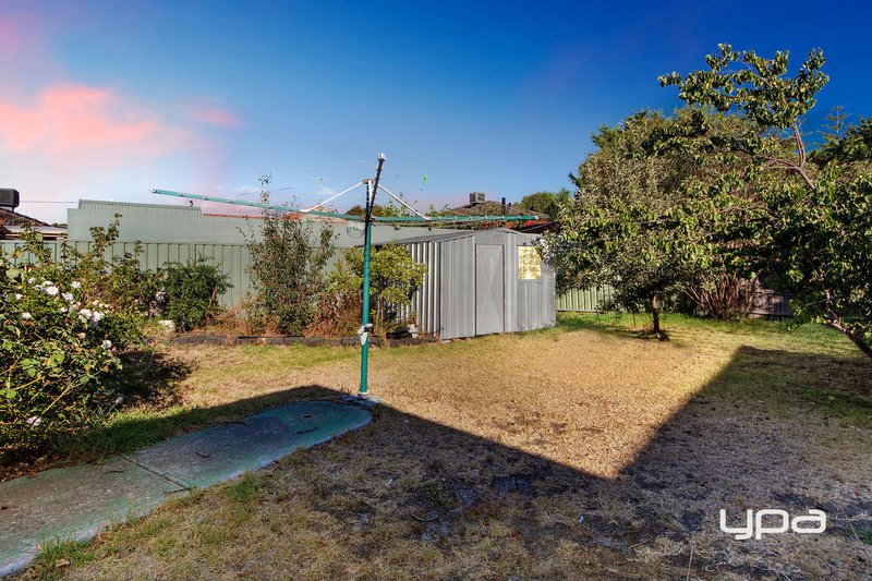 Photo - 1 Wimmera Crescent, Keilor Downs VIC 3038 - Image 9