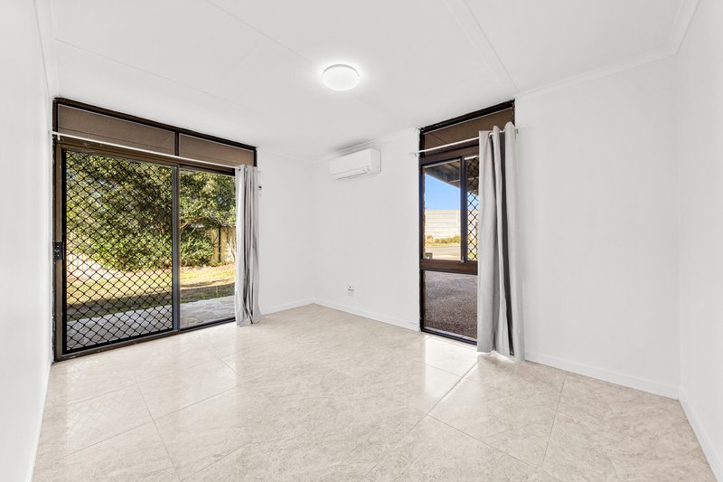 Photo - 1 Winnetts Road, Daisy Hill QLD 4127 - Image 14