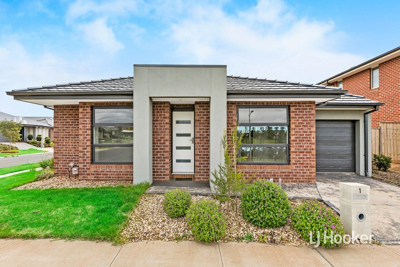 1 Winscombe Road, Werribee VIC 3030