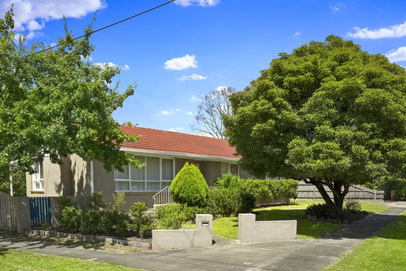 1 Winston Court, Blackburn South VIC 3130