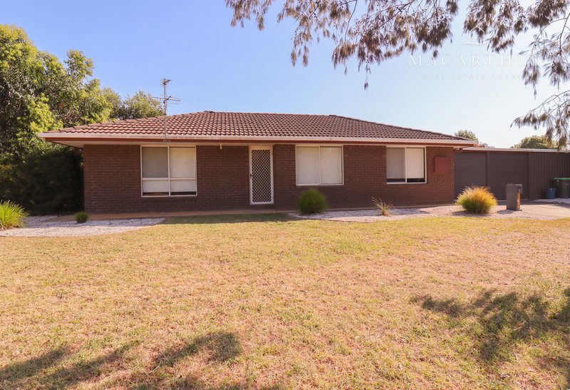 Photo - 1 Wiradjuri Crescent, Wagga Wagga NSW 2650 - Image