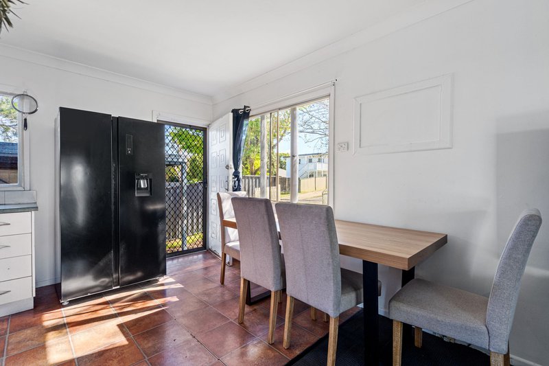 Photo - 1 Wisp Street, Woodridge QLD 4114 - Image 3