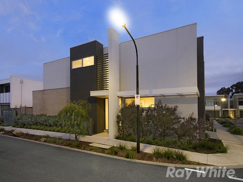 Photo - 1 Withers Way, Mentone VIC 3194 - Image 2