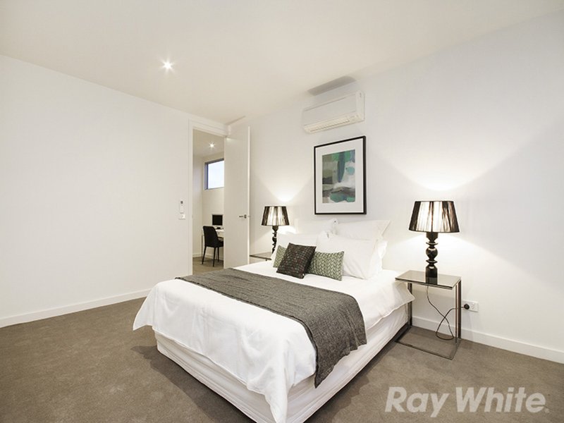 Photo - 1 Withers Way, Mentone VIC 3194 - Image 9