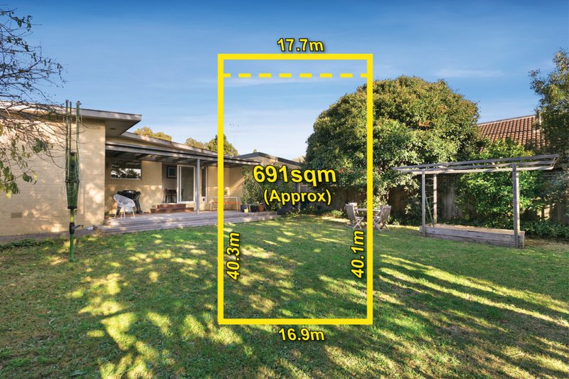 1 Woodlea Drive, Glen Waverley VIC 3150