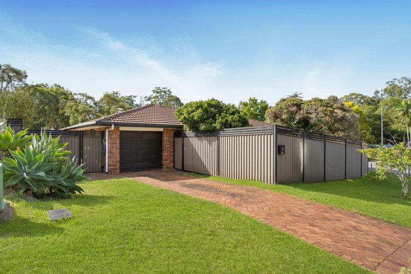 Photo - 1 Woolmere Street, Carrara QLD 4211 - Image 2