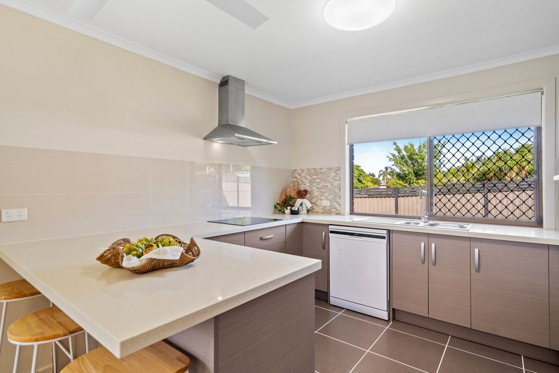 Photo - 1 Woolmere Street, Carrara QLD 4211 - Image 5