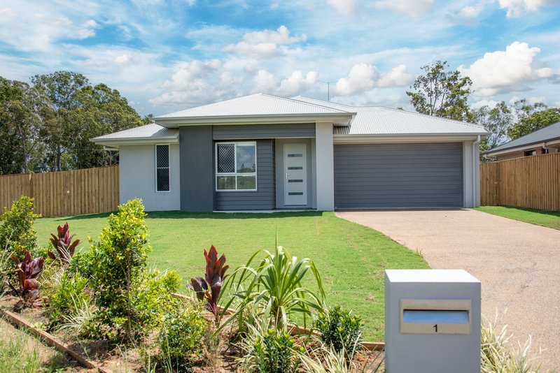 1 Wren Place, Branyan QLD 4670