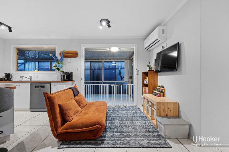 Photo - 1 Wright Court, Bray Park QLD 4500 - Image 4