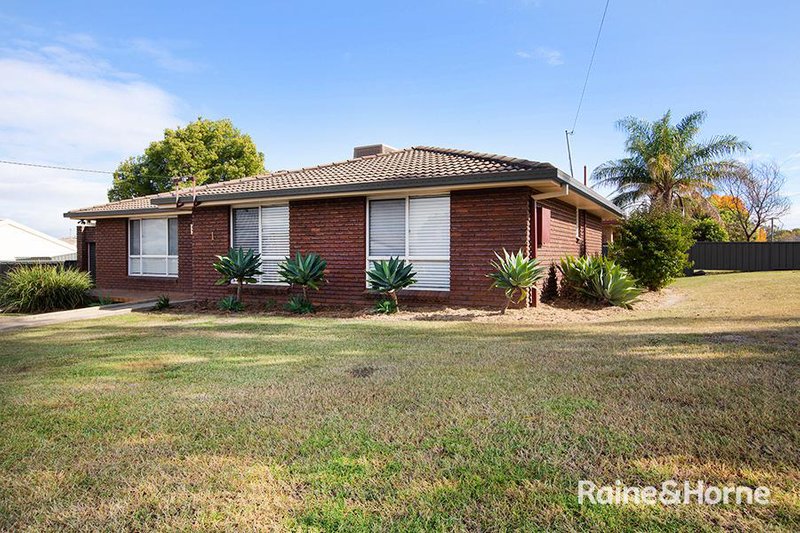 1 Wright Street, Tamworth NSW 2340