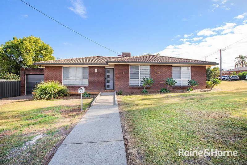 Photo - 1 Wright Street, Tamworth NSW 2340 - Image 2